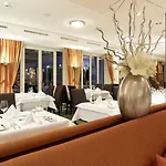 Eden - Aktiv- & Wohlfuehlhotel In Tirol Auf 1200m Hoehe 4*