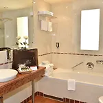 Eden - Aktiv- & Wohlfuehlhotel In Tirol Auf 1200m Hoehe فندق 4*