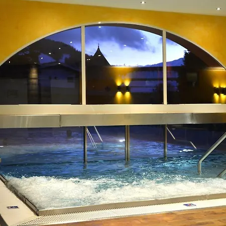 Hotel Eden - Aktiv- & Wohlfuehlhotel In Tirol Auf 1200m Hoehe 4*