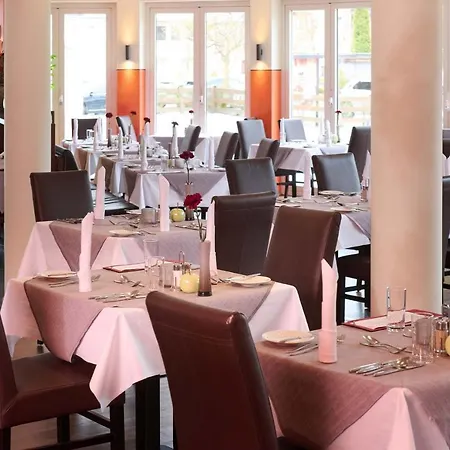 Eden - Aktiv- & Wohlfuehlhotel In Tirol Auf 1200m Hoehe 4*