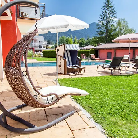 Eden - Aktiv- & Wohlfuehlhotel In Tirol Auf 1200m Hoehe Szálloda