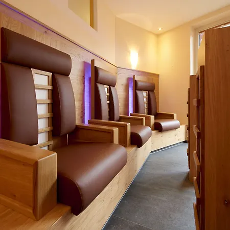 Hotel Eden - Aktiv- & Wohlfuehlhotel In Tirol Auf 1200m Hoehe Seefeld w Tirolu