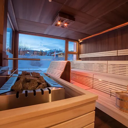 Eden - Aktiv- & Wohlfuehlhotel In Tirol Auf 1200m Hoehe 4*