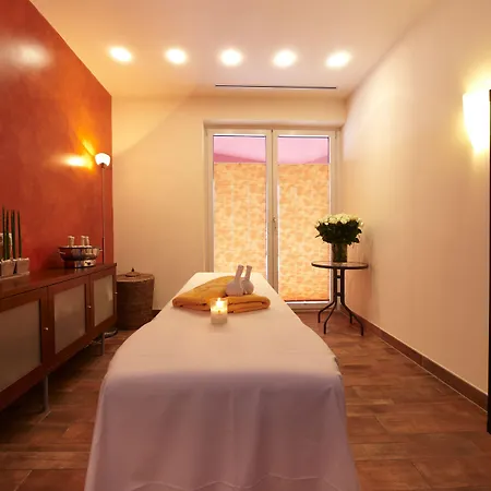 Eden - Aktiv- & Wohlfuehlhotel In Tirol Auf 1200m Hoehe Otel