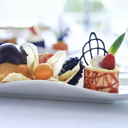 Eden - Aktiv- & Wohlfuehlhotel In Tirol Auf 1200m Hoehe Зеефельд в Тироле