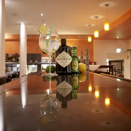 Eden - Aktiv- & Wohlfuehlhotel In Tirol Auf 1200m Hoehe