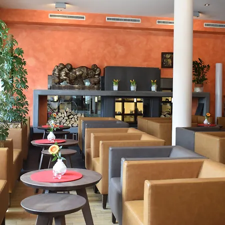 Eden - Aktiv- & Wohlfuehlhotel In Tirol Auf 1200m Hoehe Отель 4*