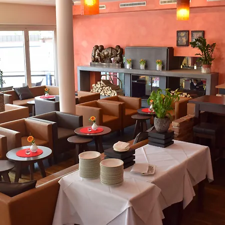 Eden - Aktiv- & Wohlfuehlhotel In Tirol Auf 1200m Hoehe Отель