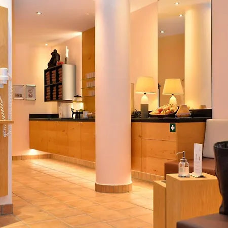 Eden - Aktiv- & Wohlfuehlhotel In Tirol Auf 1200m Hoehe 4* 蒂罗尔-泽费尔德