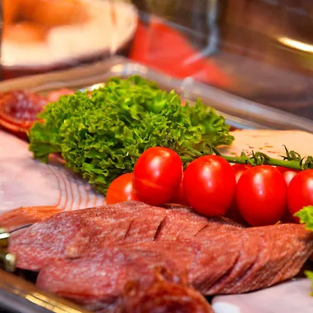 Eden - Aktiv- & Wohlfuehlhotel In Tirol Auf 1200m Hoehe